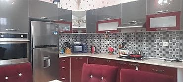 metbex şkaf: Demek olar iwlenmiyib teze kimidi 5-6 metr Mətbəx mebeli – künc — 1