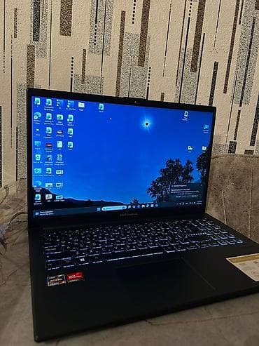 Lenovo: ASUS Vivobook, 15.6 ", AMD Ryzen 3, 512 GB — 2