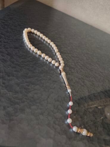 kehraba tesbeh: Məhsul: İnci daşlı təsbeh Təsvir: - Zərif, krem-ağ tonlarında inci — 1