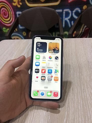 dubaiski iphone: IPhone 11, 128 GB — 4