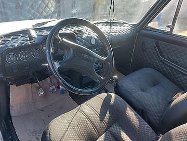 ilkin odənişsiz avtomobil: VAZ 2106 sedan Maşın normal vəziyyətdədir Mator yaxşıdır, yağ yemir — 5