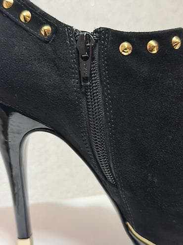 lova batinka: Qadın botları – yüksək dabanlı, platformalı - Rəng: qara Ölçü -39 — 4