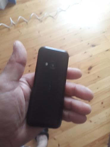 prastoy telfon: Model: nokia (düyməli telefon) Xüsusiyyətlər: - Korpus: kompak, qara — 3
