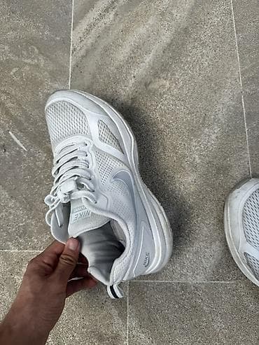 eveline tonal krem: 2 aydır Alınıb öz qiymetnden çox aşağı satılır real alıcıya cüzi — 3