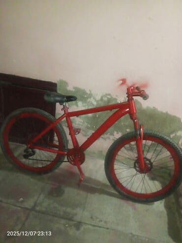 Музыкальные инструменты: Qırmızı dağ velosipedi - Rəng: tam qırmızı (gövdə, çarxlar, sükan və — 2