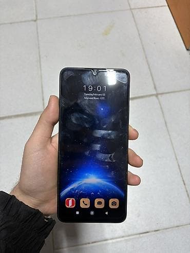 ikinci el ventilator: Redmi 14 c smartfon 128 yaddaş 8 ram heç bir problrmi yoxdur ustada — 2