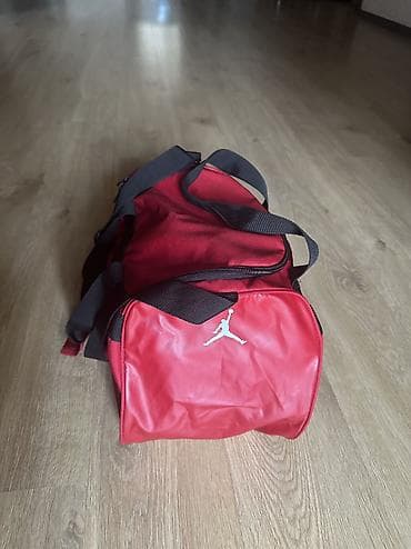 luis vitton: Jordan Essentials Duffel - 30L Az istifadə olunub. Orijinal Jordan — 2