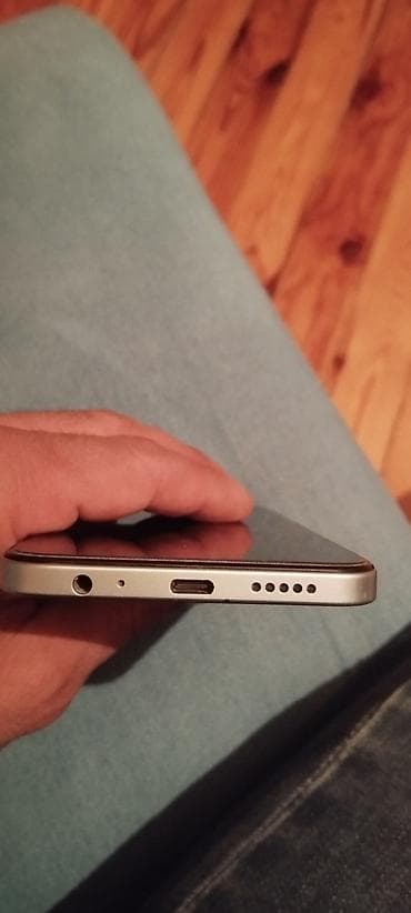 islenmis telefonlar kreditle satisi: Redmi 14C, 256 GB, rəng - Gümüşü — 4