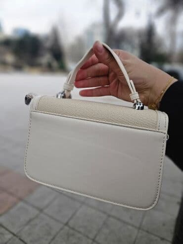 Eynəklər: Əl çantası — 2