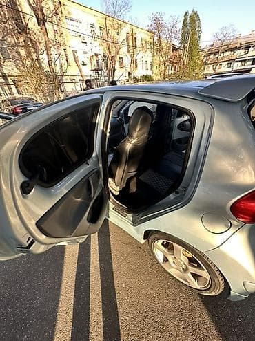 Продажа авто: Toyota Aygo: 0.1 л | 2006 г. Хэтчбэк — 3