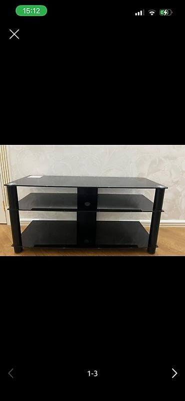 Düz TV altlığı, Polkalı, Şüşəli