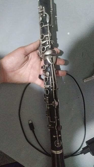 Musiqi alətləri: Klarinet – A sistemi 300 Azn Tecili - Material: tünd korpus, metal — 1