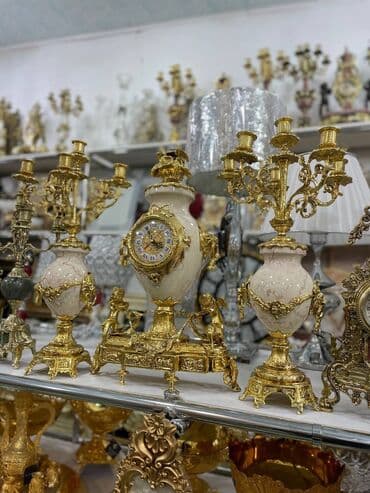 şamdan al: Material bronza ve mermer
Hundurluk 60 sm — 1