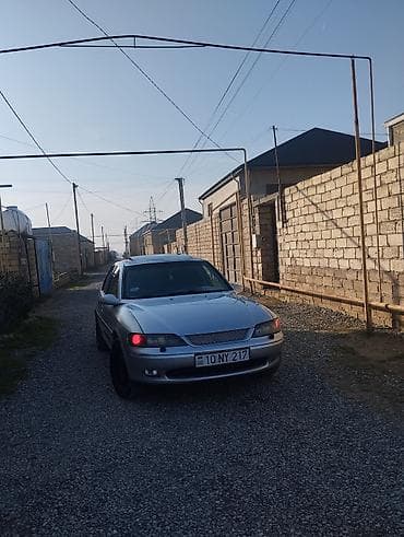 Motonəqliyyat: Opel Vectra: 1.8 l | 1997 il 400000 km Sedan — 3