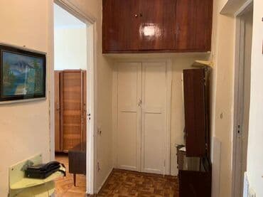 kiraye evler metro: 28 may metrosunun yaxınlığında tibb universitetinə yaxın 5 mertebeli — 10