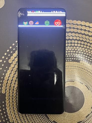oneplus buds: OnePlus 11, 256 GB, rəng - Yaşıl, Face ID, Barmaq izi, Qırıq — 2