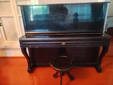 piano kuban: Pianino. Belarus. qara rengdedir. islekdir, sadece köklenmelidir — 3