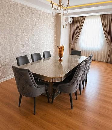 Qonaq otağı üçün, İşlənmiş, Kvadrat masa, 8 stul lalafo.az -da Qonaq otağı üçün, İşlənmiş, Kvadrat masa, 8 stul