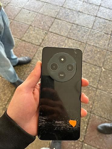 telefon qiyməti: Redmi 14C, 128 GB, rəng - Qara, Qırıq — 2