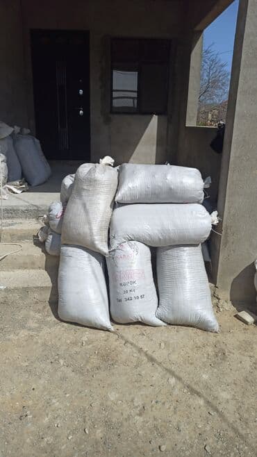 dibcək gulləri ev gulleri ve adlari: Toz halinda mal peyini - kisesi 2,60 q. ( boyuk kepek kisesinde) — 14