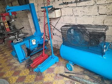 bosch tikinti aletleri: Kampressor 200 litrik teker soken irisinendi biyukdu 2 eded danqirat — 1