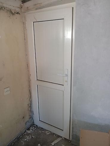 qapi ve pencere: PVC giriş/qapı sistemi - Material: Ağ rəngli PVC profil - — 1