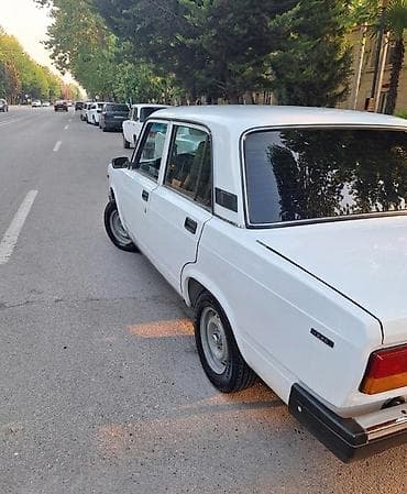 VAZ (LADA) 2107: 1.5 l | 2003 il Sedan