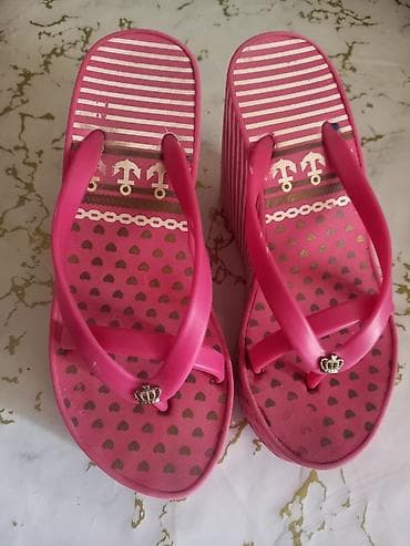 cinici trendyol: Qara salvar 12manat xs razmer don etiketli 10manat xl razmer krasovka — 7