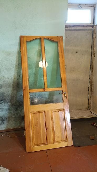 hamam akses: Məhsul: Şüşəli taxta qapılar və taxta pəncərə Təsvir: - Material — 1