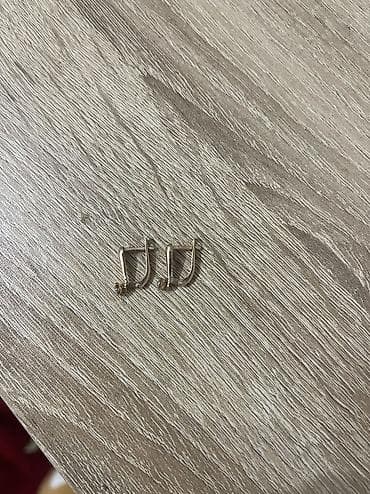 elektron saat oyrənmək: Sırğa, Sarı qızıl, 585 Əyar — 4