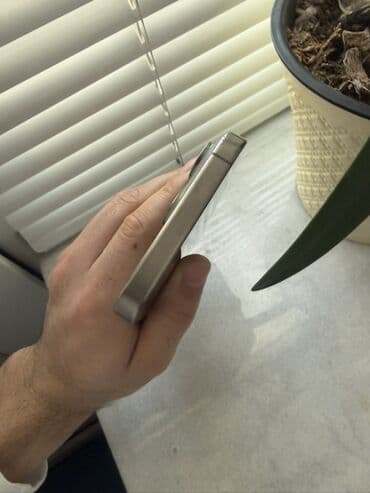 Avtoelektronika: IPhone 15 Pro Max, 256 GB, Gümüşü, Face ID — 4