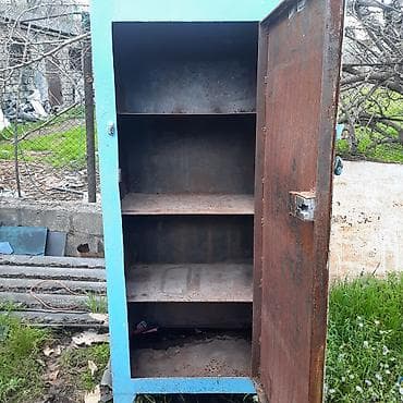 Metall şkaf – sənaye/ustaxana üçün - Material: tam metal konstruksiya