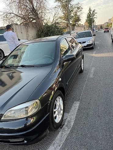 audi a6 2000: Opel Astra: 1.6 l | 2000 il 259716 km Hetçbek — 3
