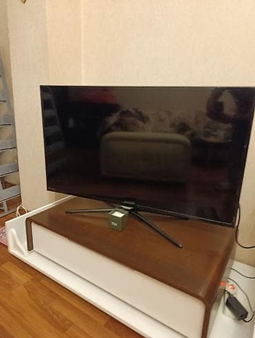 televizor 55: * Model: Samsung UE46F5500AW (2014, Slovakiya) * Ekran: 46" (117 sm) — 2