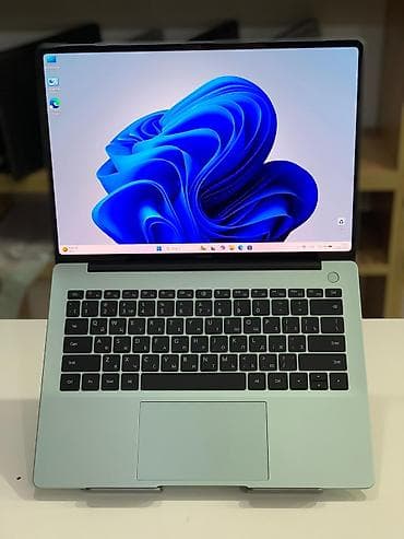 ASUS: ✅ CPU: Ultra 5 125H ✅ RAM: 16Gb DDR5 6000MHz ✅ Yaddaş (Накопители) — 3