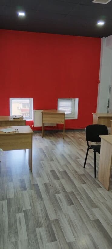 Elmlər metrosunun yaxınlığında yerləşən 160 kv.m sahəsi olan 6 otaqlı — 6