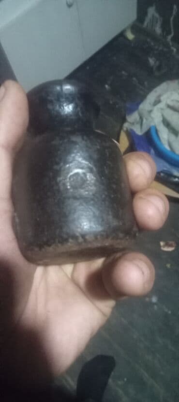 stabilizator satilir 2019: Döküm dəmir kalibrlənmiş çəkidəsti qrammı – 1 kq - Material: ağır — 2