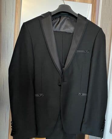 kostyum qadın: Bəylik Kastiyum desti. Qiymet 100 Azn — 1