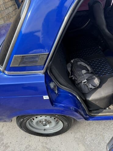 ваза стеклянная прозрачная высокая без узора: VAZ 2107 sedan – mavi rəng, İl 2004 Xüsusiyyətlər və görünüş: - — 4