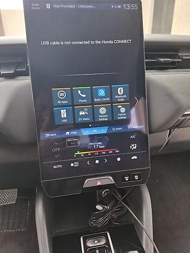 kros motor: Honda e:NS1 (elektrik krossover) 2023el, 24500km - Kuzov: kompakt — 3