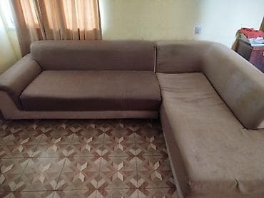 carpayilar divanlar: Künc divan, İşlənmiş, Açılmayan, Bazasız, Parça, Çatdırılma yoxdur — 1