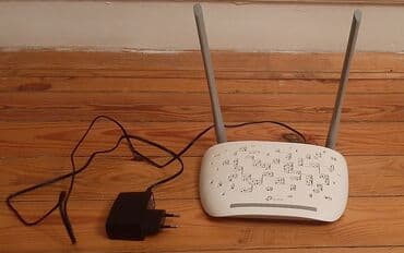 azercell wifi aparati: İşlək vəziyyetdedi 2 ay işlənib son qiymətdir — 1