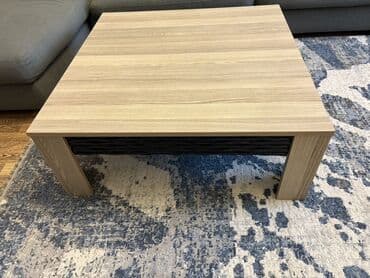 Kvadrat masa, Açılmayan, Təkərsiz, Laminat, Zəmanətsiz