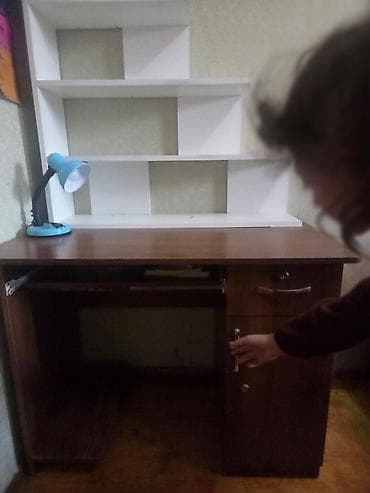 balkon masa: Düz masa, Polkalı, Siyirməli, Sadə laminat — 1