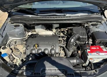 фольксваген гольф 1 4: Hyundai i30: 1.4 л | 2009 г. Хэтчбэк — 9