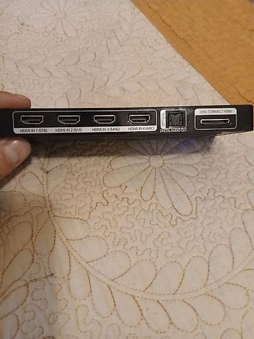 Masaüstü kompüterlər və iş stansiyaları: Samsung One Connect Mini qutusu + kabel Model: BN96-35817B Etiket — 2