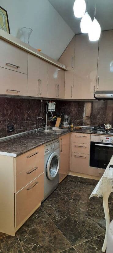 9 ci mikrorayon satilan evler: 2 otaqlı, Yeni tikili, 52 kv. m — 11