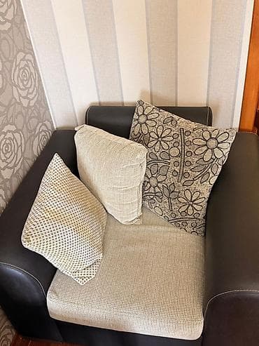 tek kravat islenmis: Divan, Bazasız, Açılmayan — 1