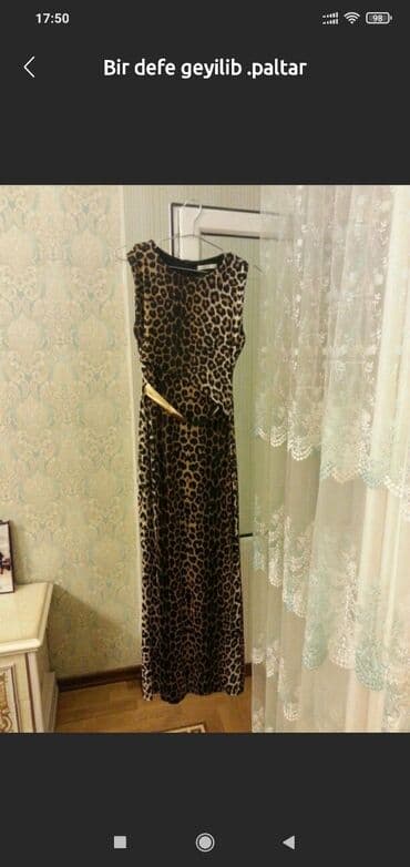 Strecdi 36 38 beden.20 azn.metroya catdirilma pulsuz