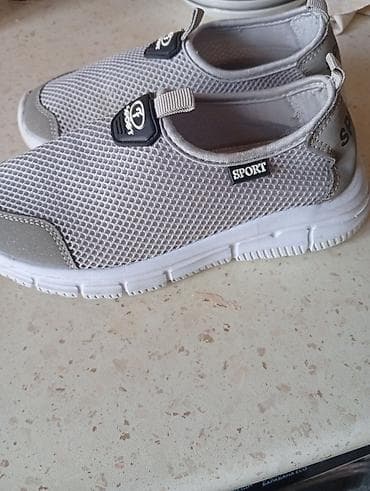Boz rəngli yüngül slip-on idman ayaqqabısı - Nəfəsalan mesh üst lalafo.az -da Boz rəngli yüngül slip-on idman ayaqqabısı - Nəfəsalan mesh üst